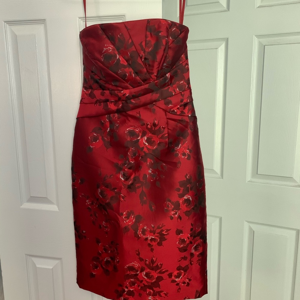 White House Black Market Red Floral Dress